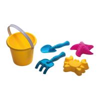 Găleată cu jucării de plajă