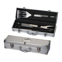 Set de tacâmuri BBQ