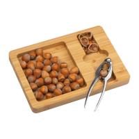 Spărgător de nuci/alune în tavă de bambus